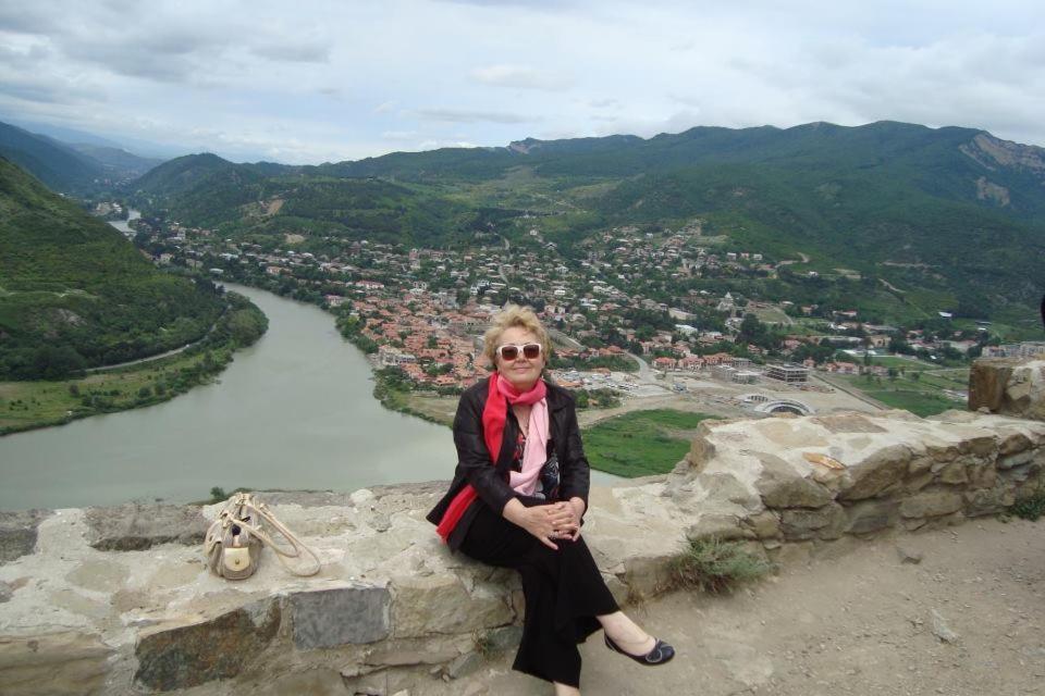 Guesthouse Valeria Borjomi Eksteriør billede
